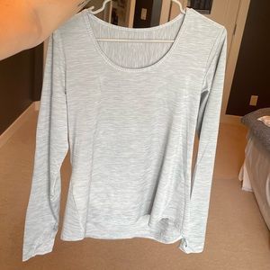 Athleta long sleeve shirt. Size: Large